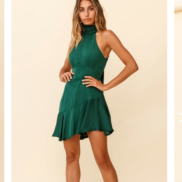 Selfie Leslie hunter green  promises halter necklace fluted hem dress Size Large - Picture 14 of 14